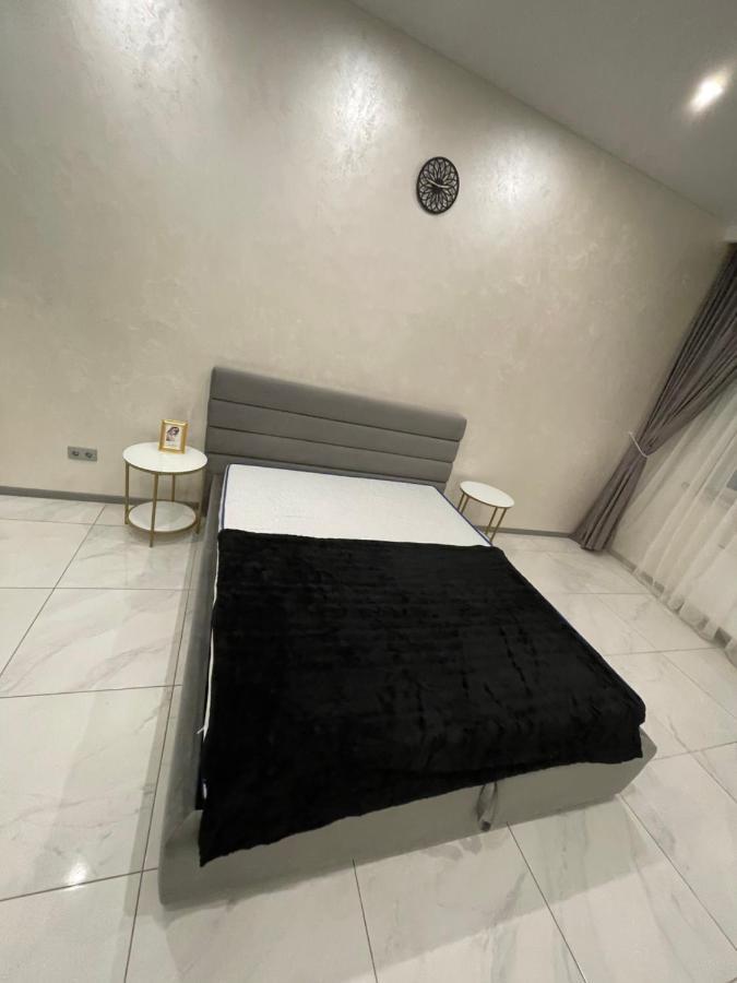 Apartment In Arсadia 2 Bedrooms Odessa Esterno foto