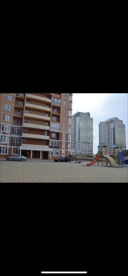 Apartment In Arсadia 2 Bedrooms Odessa Esterno foto